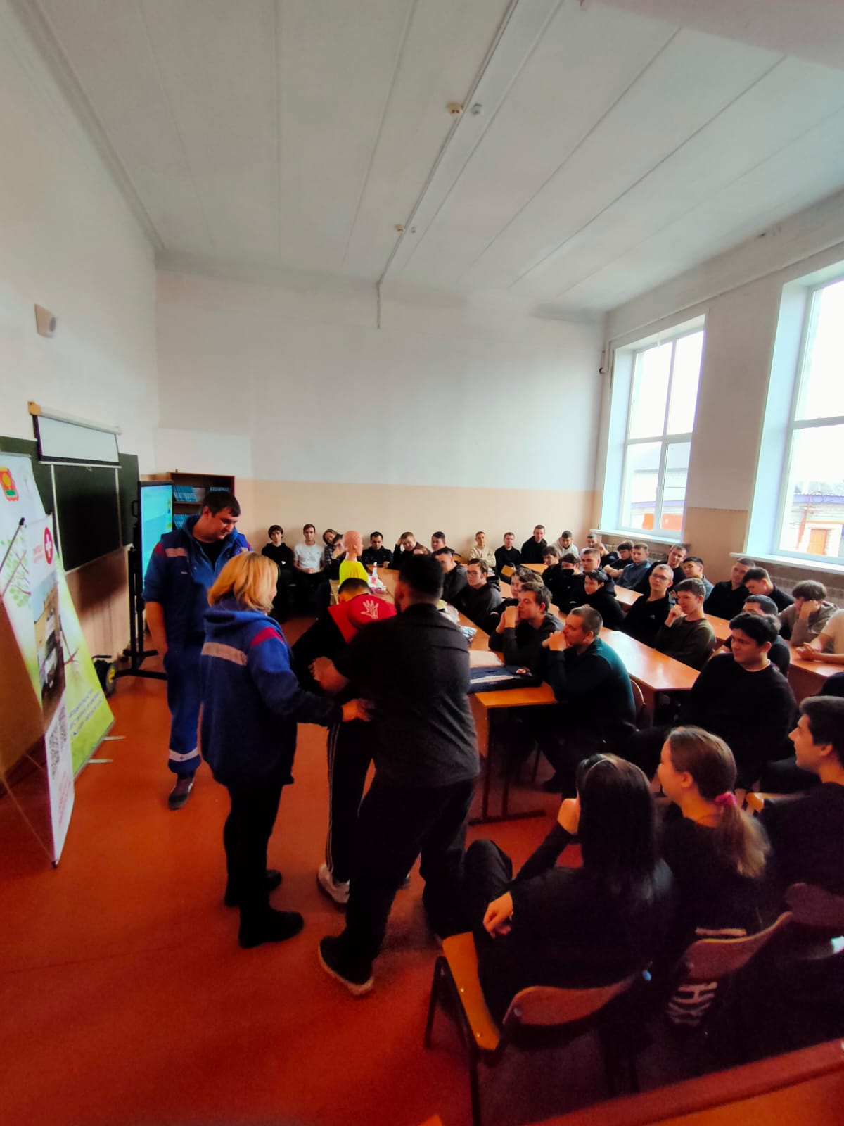 28 января прошло очередное обучающее мероприятие «Научись спасать жизнь. Творим добро» в Добровском филиале Чаплыгинского аграрного колледжа